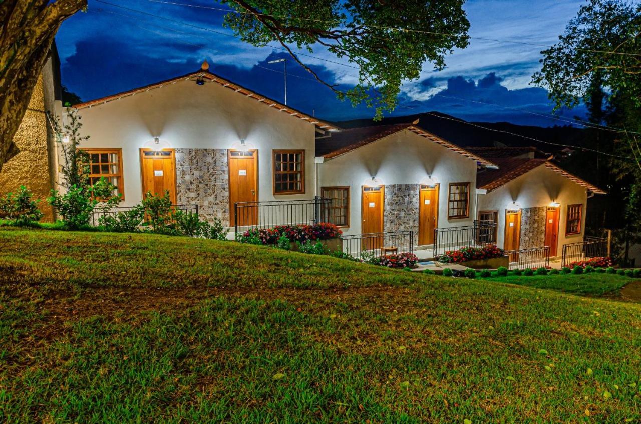 Pousada Vila Catarina โอว์โรเปรโต ภายนอก รูปภาพ