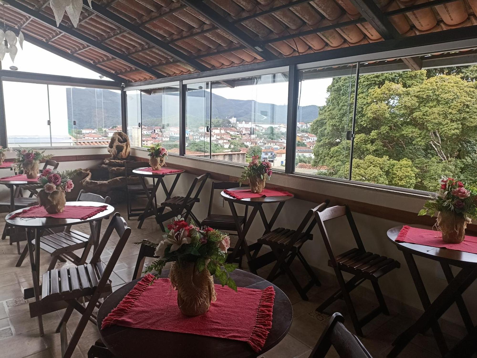 Pousada Vila Catarina โอว์โรเปรโต ภายนอก รูปภาพ